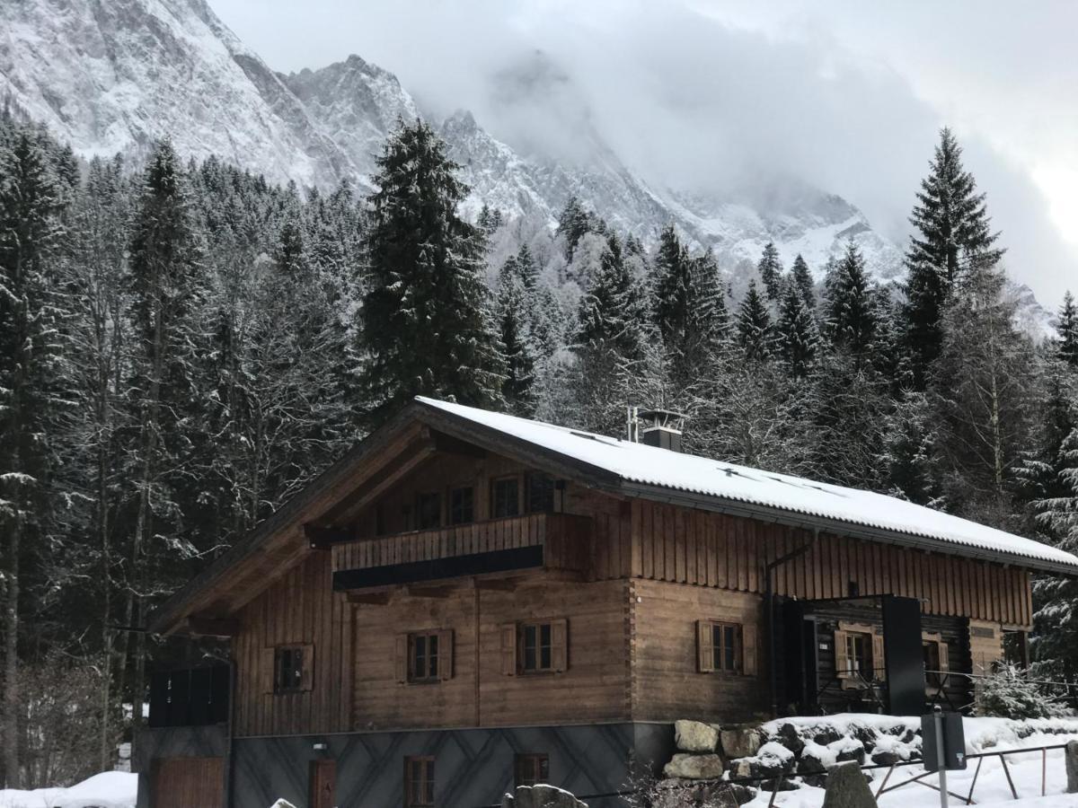 Chalet S - 5 Sterne Luxus Ferienhaus Direkt Am Eibsee Und Zugspitze Grainau Dış mekan fotoğraf